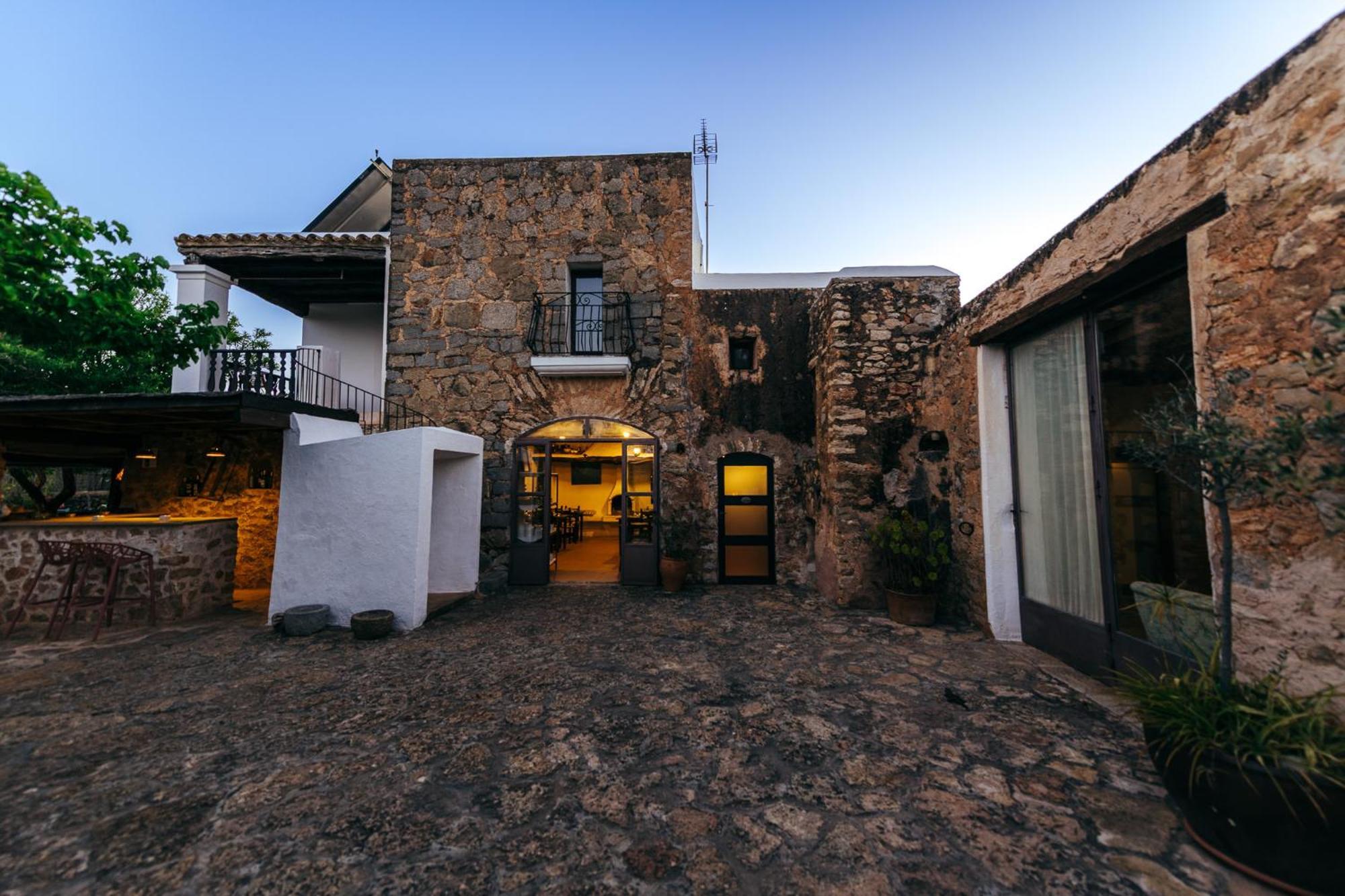 Hotel Rural Can Partit - Adults Only Santa Agnes de Corona Exterior photo